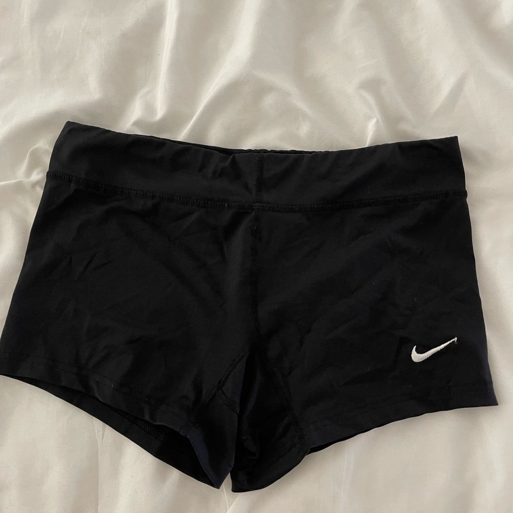 Black Nike dry fit shirts